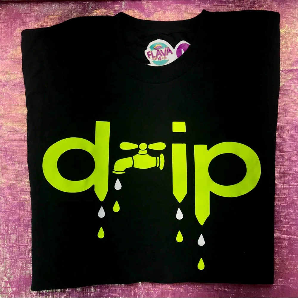 Drip T-Shirt Size M